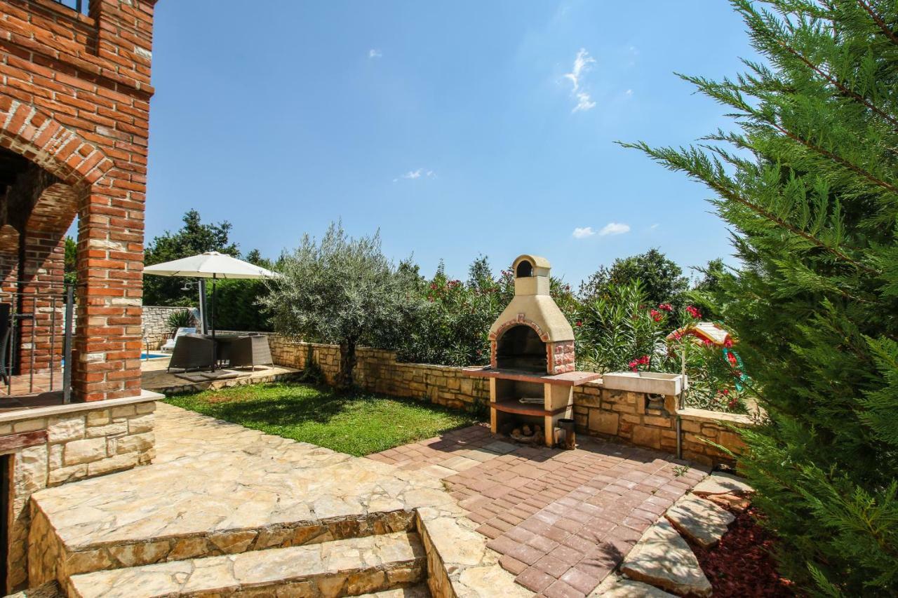 Villa Istriana Jakob With Pool Tar-Vabriga Exterior foto