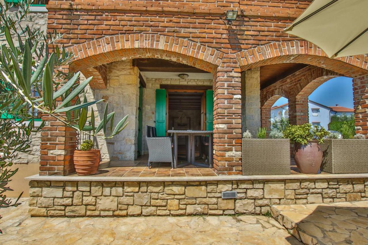 Villa Istriana Jakob With Pool Tar-Vabriga Exterior foto